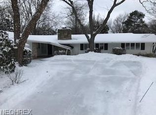 23763 Letchworth Rd, Beachwood, OH 44122