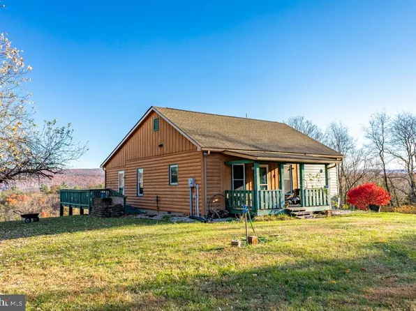 408 Hawks Nest Dr, Baker, WV 26801