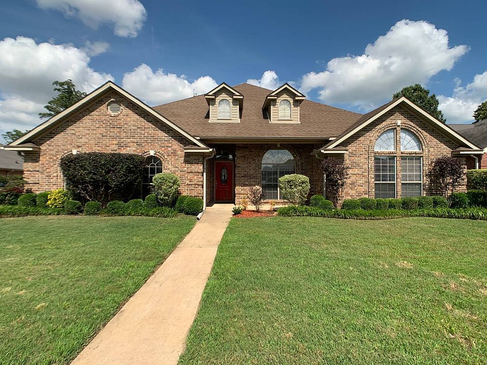 1st image of 6114 Castle Oaks Dr