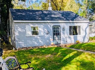 723 Sunnock Ave, Kalamazoo, MI 49001