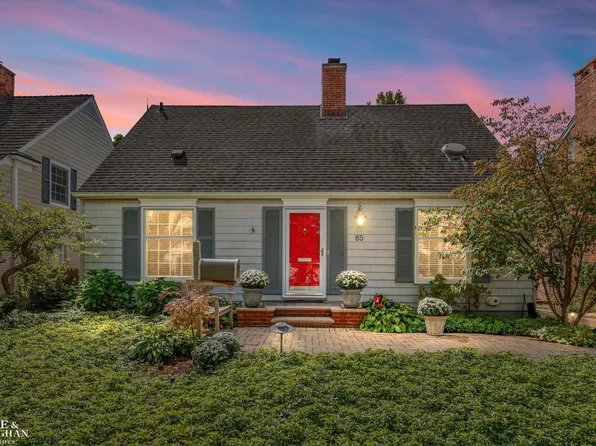 85 Meadow Ln, Grosse Pointe Farms, MI 48236