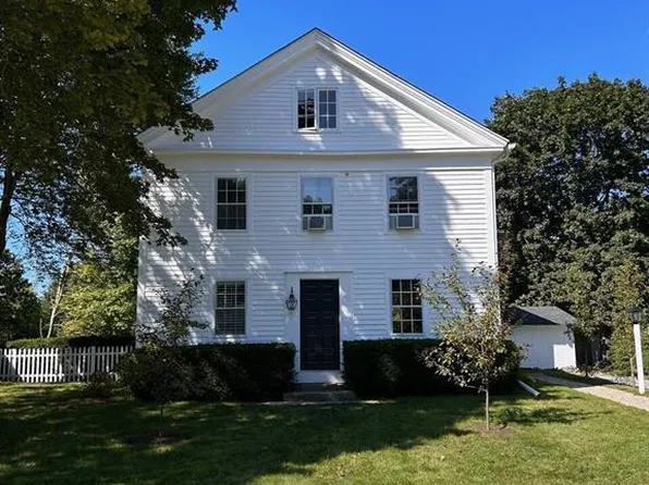 98 Meadow St, Litchfield, CT 06759