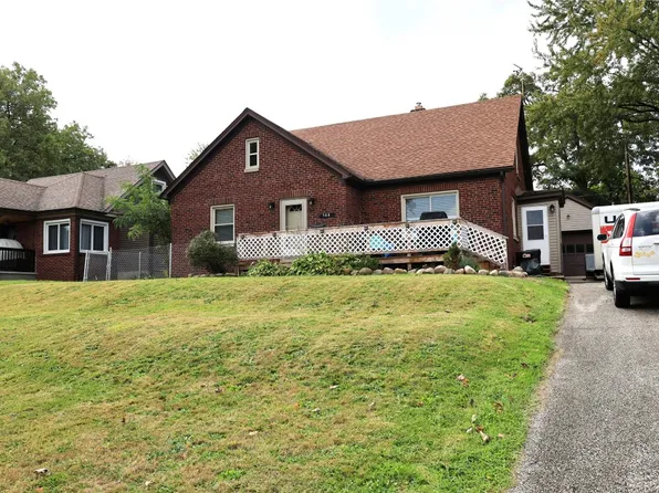 144 Parkway Dr, Erie, PA 16511