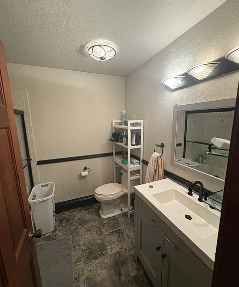 24344 Thunderbird Dr — Photo 9