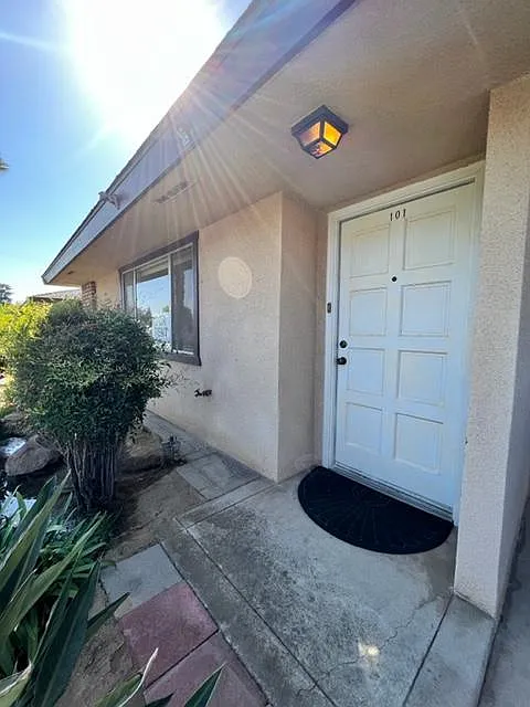 3 bed, 1294 sqft, $1,850 — Photo 4