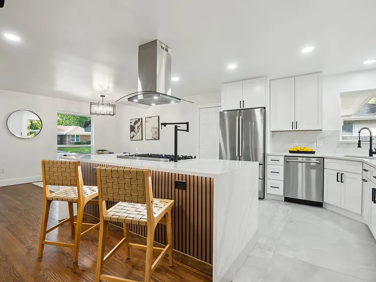10228 San Juan Ave — Photo 9