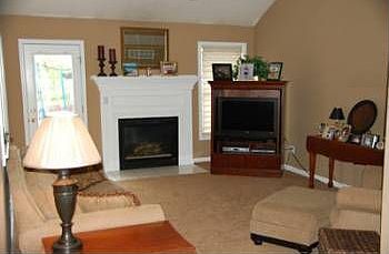 4th image of 3104 Koehler Place Dr