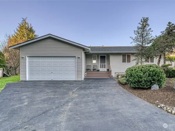 37433 NE Fern Place, Hansville, WA 98340