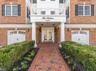 15251 Royal Crest Dr APT 303, Haymarket, VA 20169