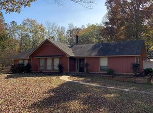 972 Firetower Rd, Wetumpka, AL 36093