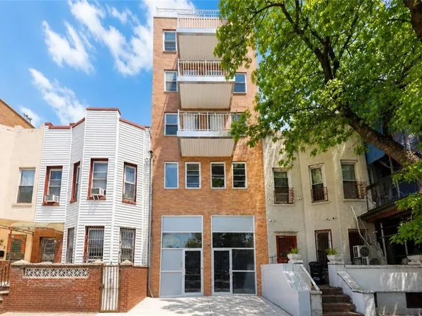 921 60th St #3A, Brooklyn, NY 11219