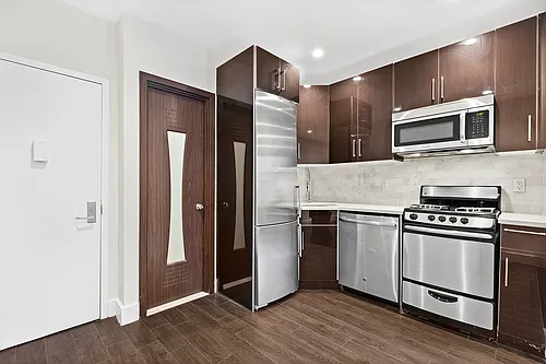 315 E 74th St #14 Photo 1
