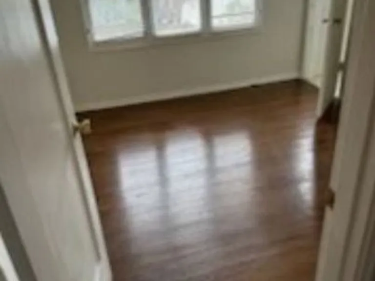 1171 Huntington Dr — Photo 5