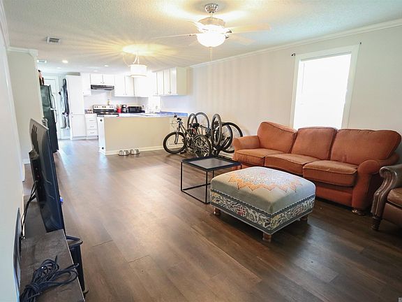 5th image of 27080 Gaylord Rd