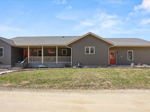 S1278 Parker ROAD, Cashton, WI 54619
