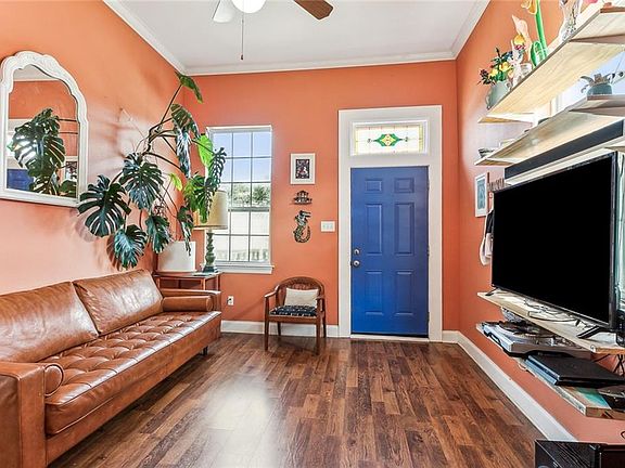 2nd image of 3626 1st St