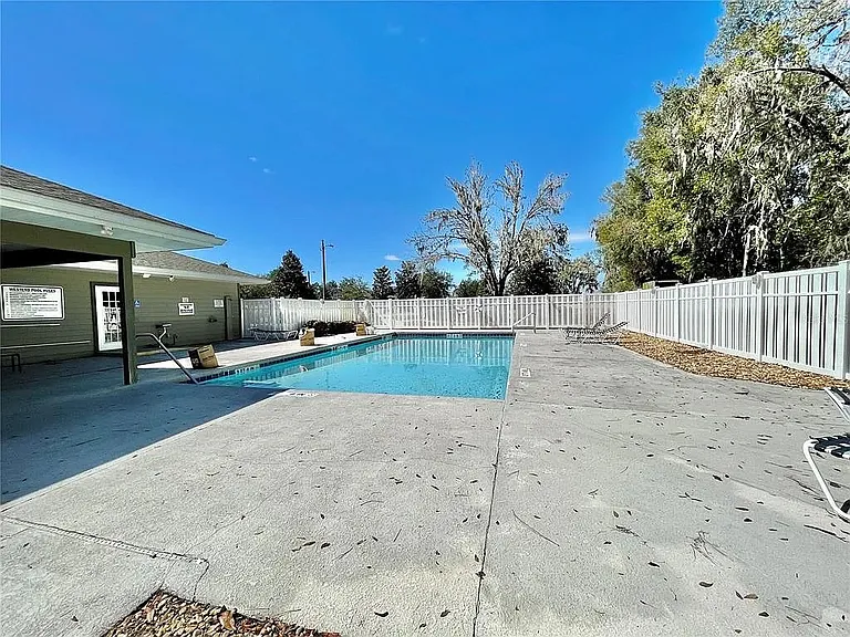 12332 NW 7th Ln — Photo 32