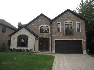 6950 N Knox Ave, Lincolnwood, IL
