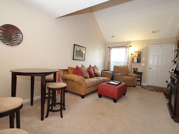 4th image of 253 Piney Creek Drive