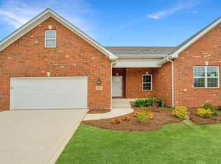 819 Shannon Dr, Crown Point, IN 46307