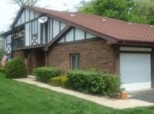 409 Manor Ct UNIT C, New Lenox, IL 60451