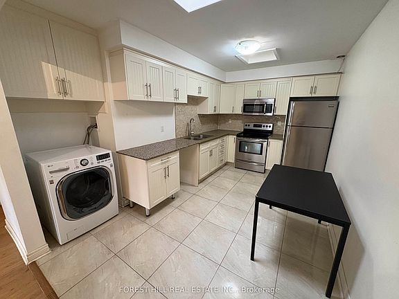 5th image of 341 Lakeshore Rd E #1