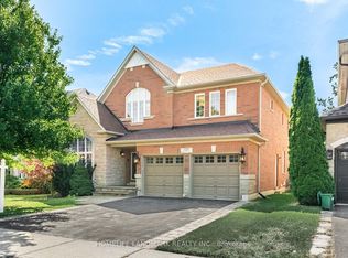 2481 Whistling Springs Cres, Oakville, ON