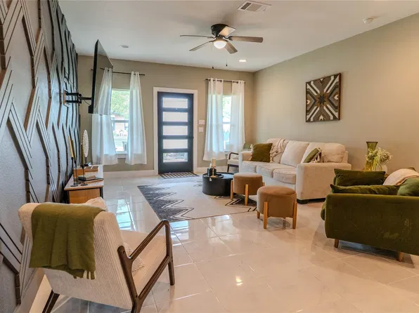 503 Tipton St, Menard, TX 76859