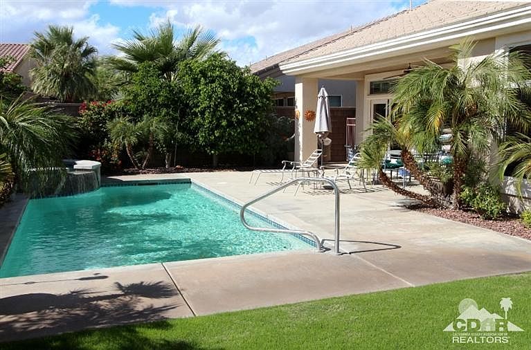1st image of 78615 Valley Vista Ave