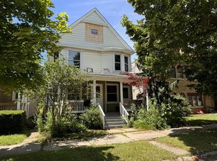 447 N 39th St #449, Milwaukee, WI 53208