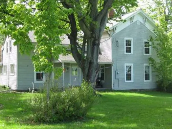 4683 Stanhope Kelloggsville Rd, Andover, OH 44003
