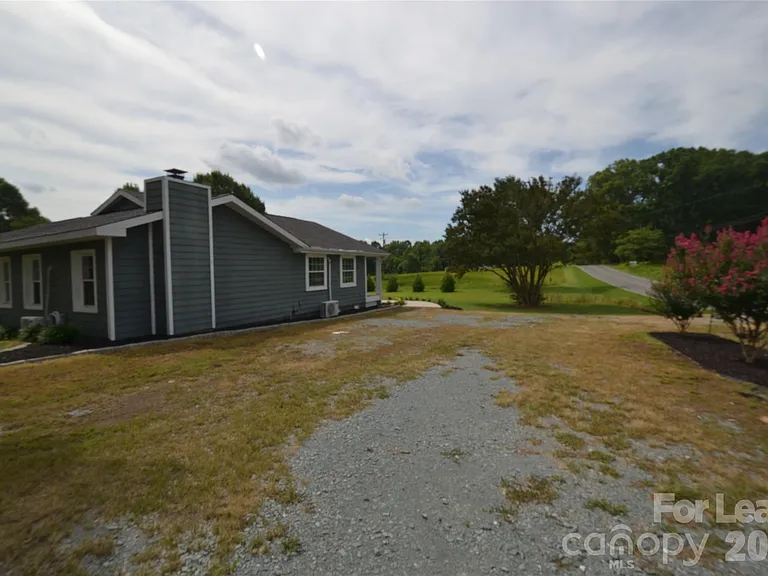 5702 Unionville Brief Rd — Photo 48