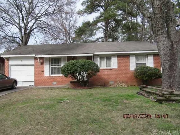 4 Wynne Cir, Little Rock, AR 72204