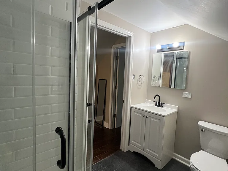 7248 Forsyth Blvd #B — Photo 9