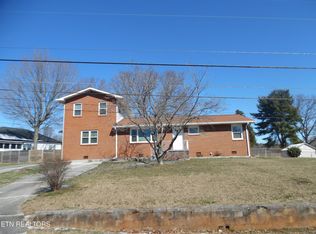 5312 Rowan Rd, Knoxville, TN 37912