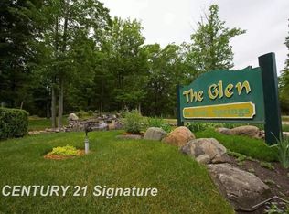 5711 County Kerry Dr, Caseville, MI 48725