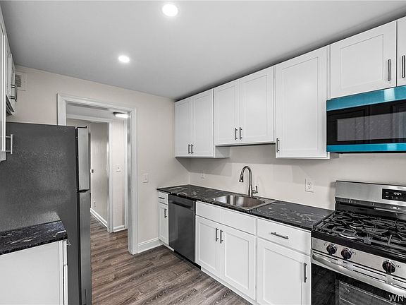 4th image of 333 Niagara Falls Blvd