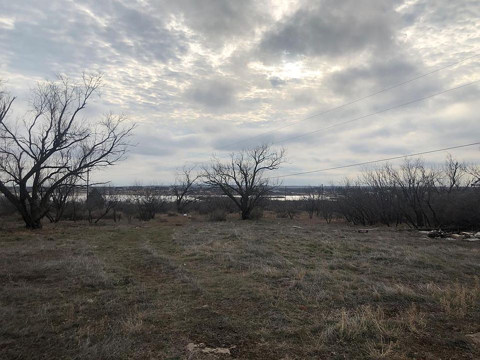 1st image of 199 Emily Ln