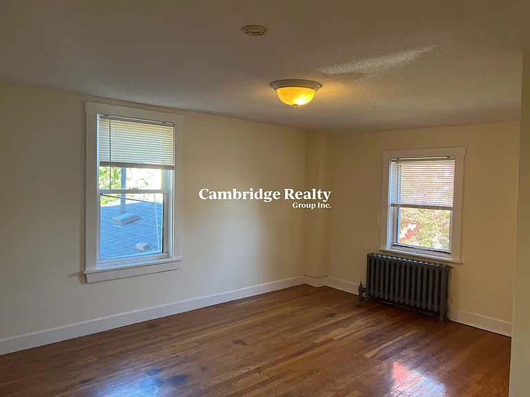 4 Park St #1 — Photo 17