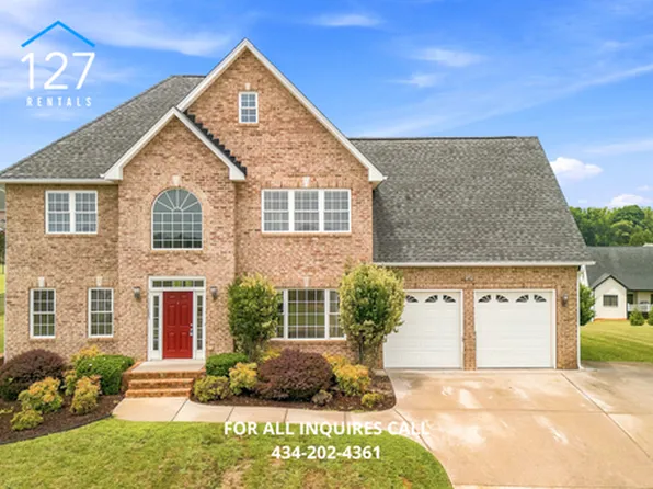 1184 Farmington Dr, Forest, VA 24551