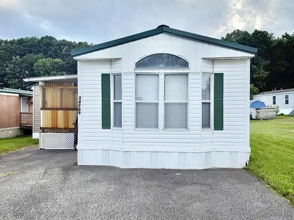 342DR Stonehedge Ct, Johnstown, PA 15904