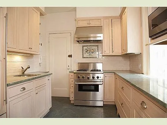 Sold by Stribling | media 17