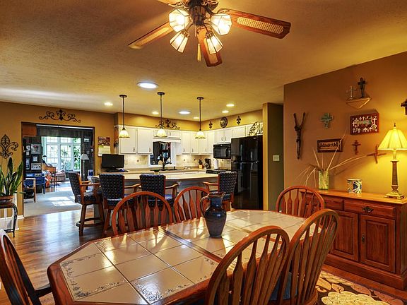 dining_kitchen_den#0490