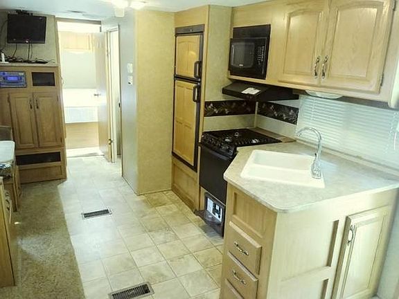 3rd image of 379 County Road 3425 #4
