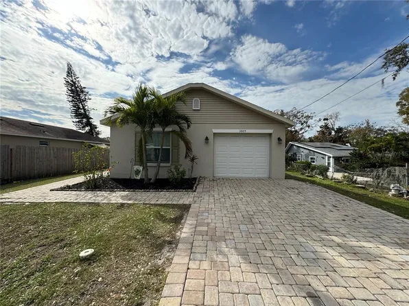 3805 Brazilnut Ave, Sarasota, FL 34234