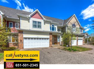 6976 Courtly Rd, Woodbury, MN 55125