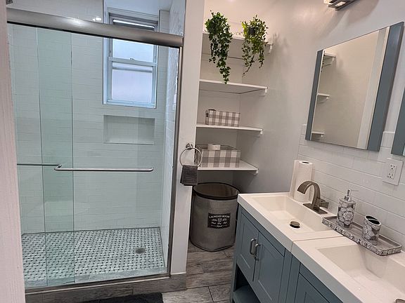 4th image of 108-11 39th Ave #1