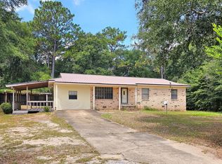 1725 Pickens Cir, Baker, FL 32531