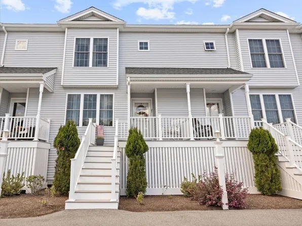 1 Paradise Ln Unit J2, Whitman, MA 02382