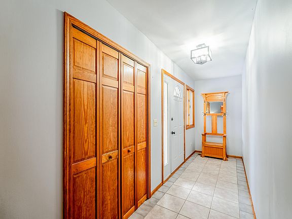 2nd image of 5160 Whipple Lake Rd